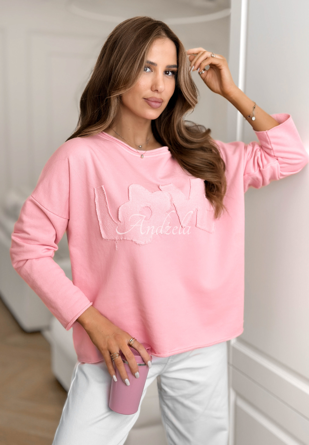 Bavlněná halenka s nápisem Flowers &amp; Love pudrová růžová