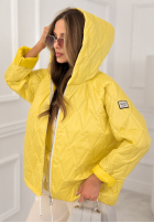 Krátká prošívaná bunda s kapucí Springtime Starts žlutá
