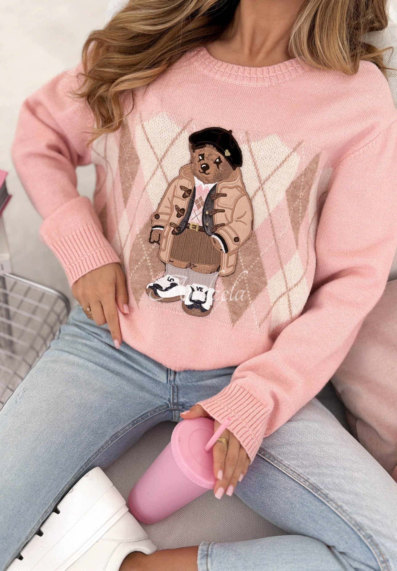 Viskózový svetr s kosočtverci s medvídkem Lady Bear pudrová růžová