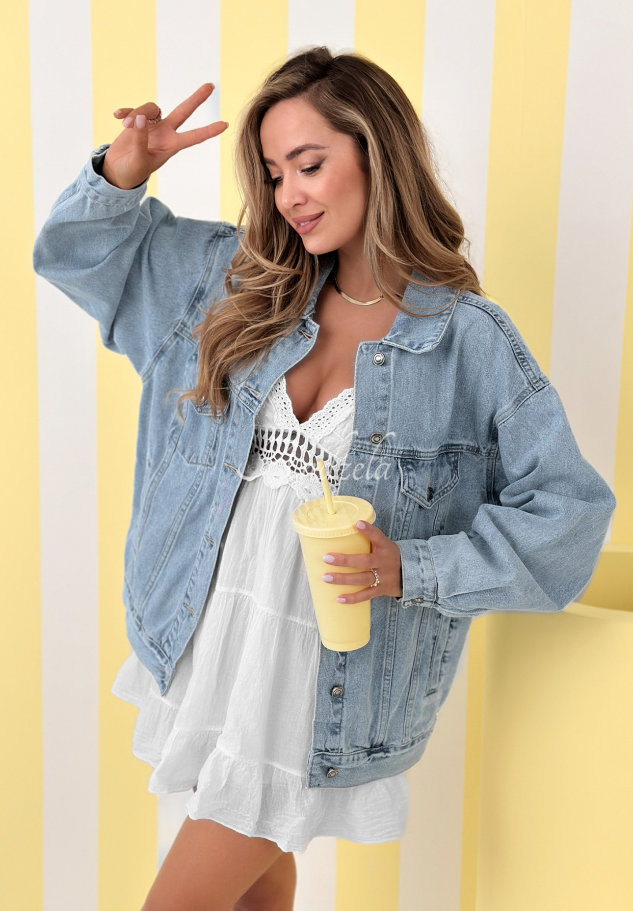 Džínová bunda Never Again modrá