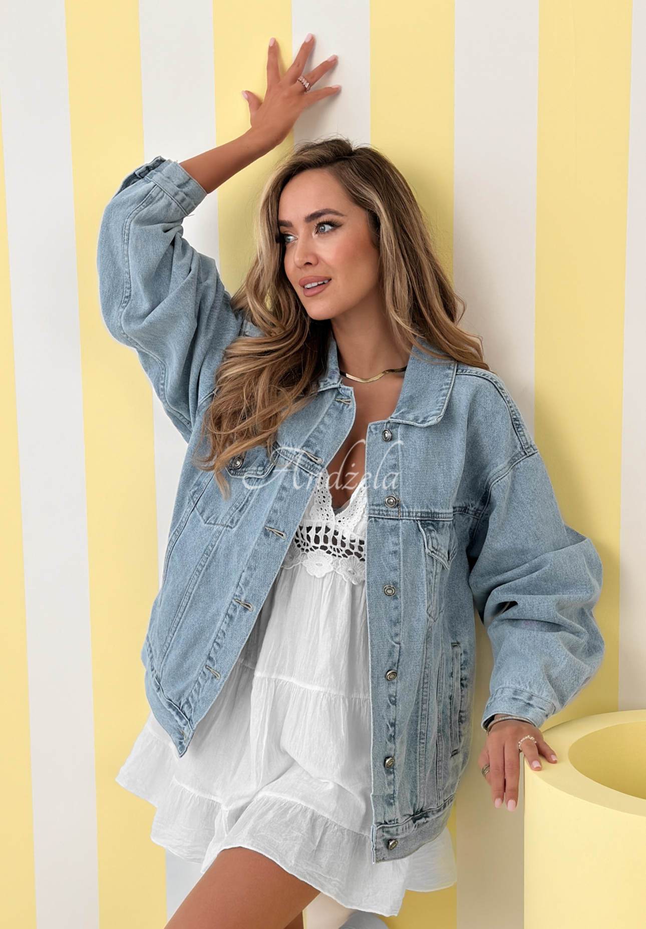 Džínová bunda Never Again modrá