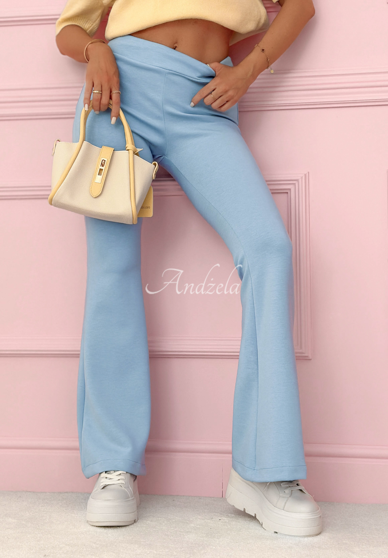 Zvonové legíny s viskózou New Season Baddie blankytné