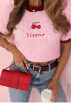 Svetr z haftowanymi wisienkami Cherry Pamour růžový