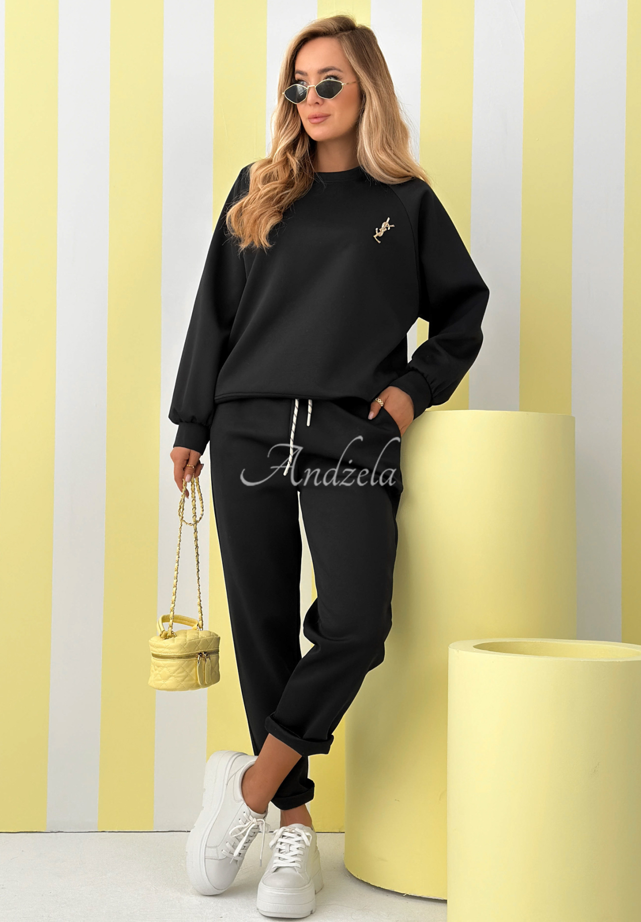 Viskózová tepláková souprava mikina a kalhoty Better Now Černé