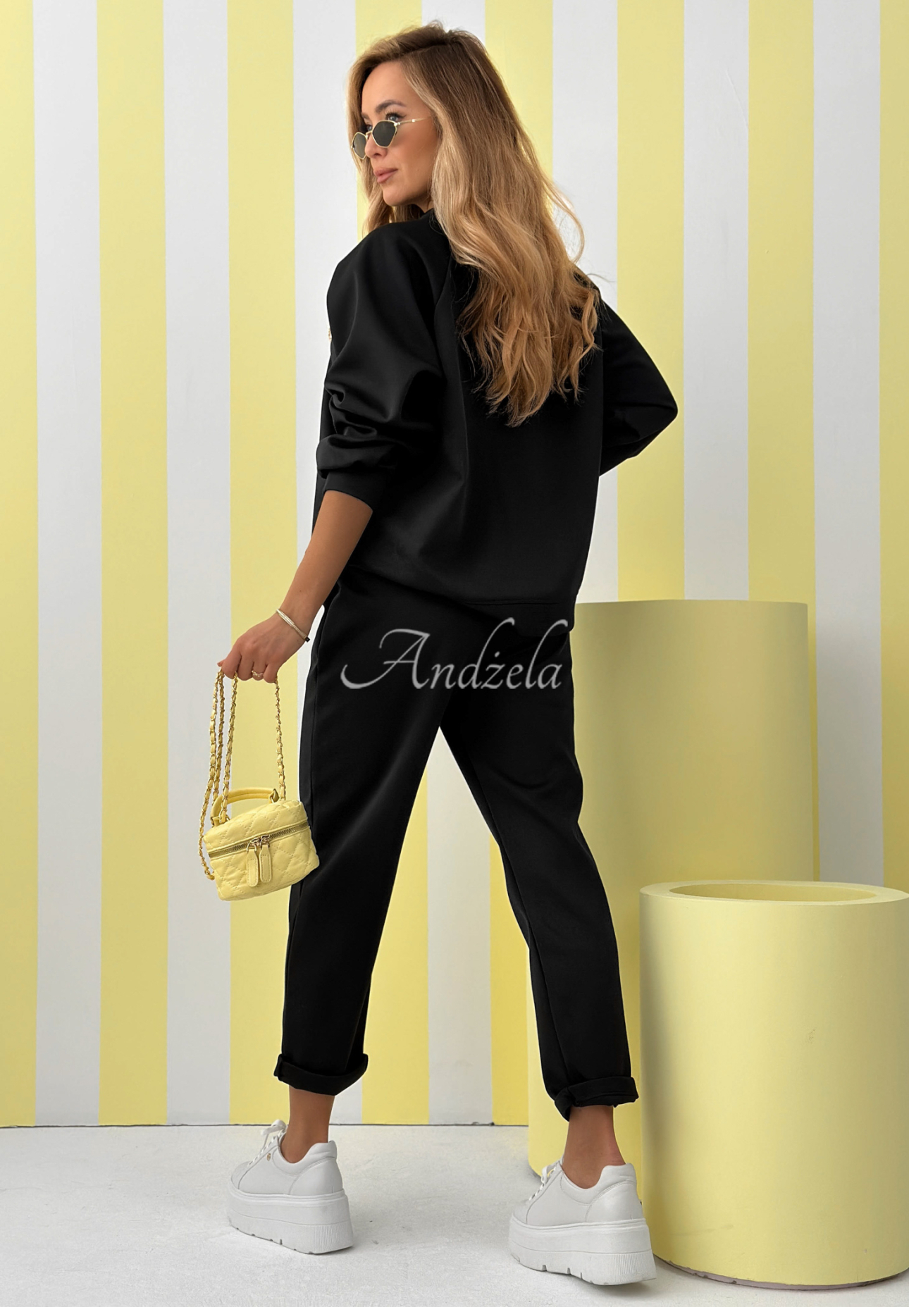 Viskózová tepláková souprava mikina a kalhoty Better Now Černé