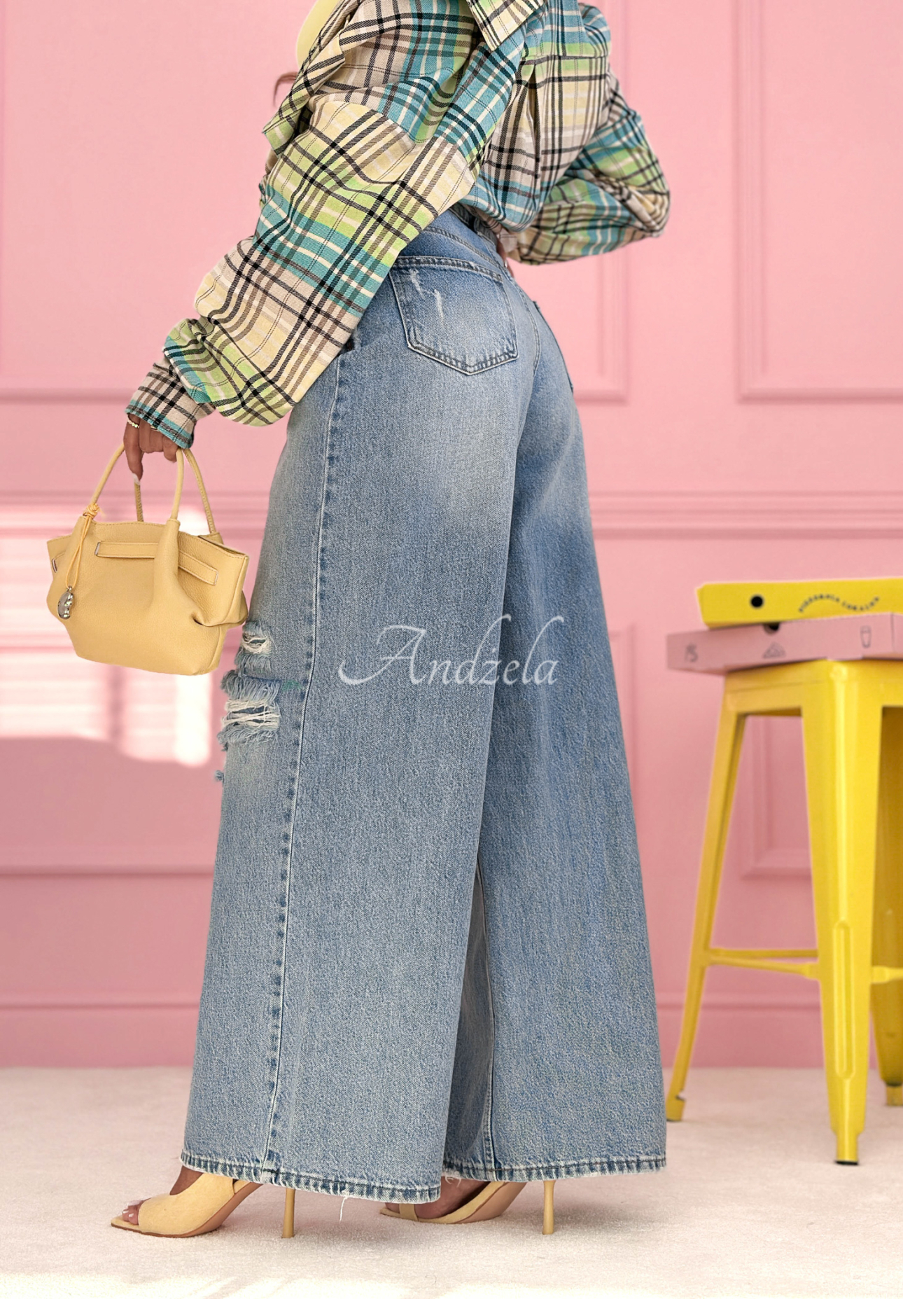 Džíny wide leg s oděrkami Nothing New modré