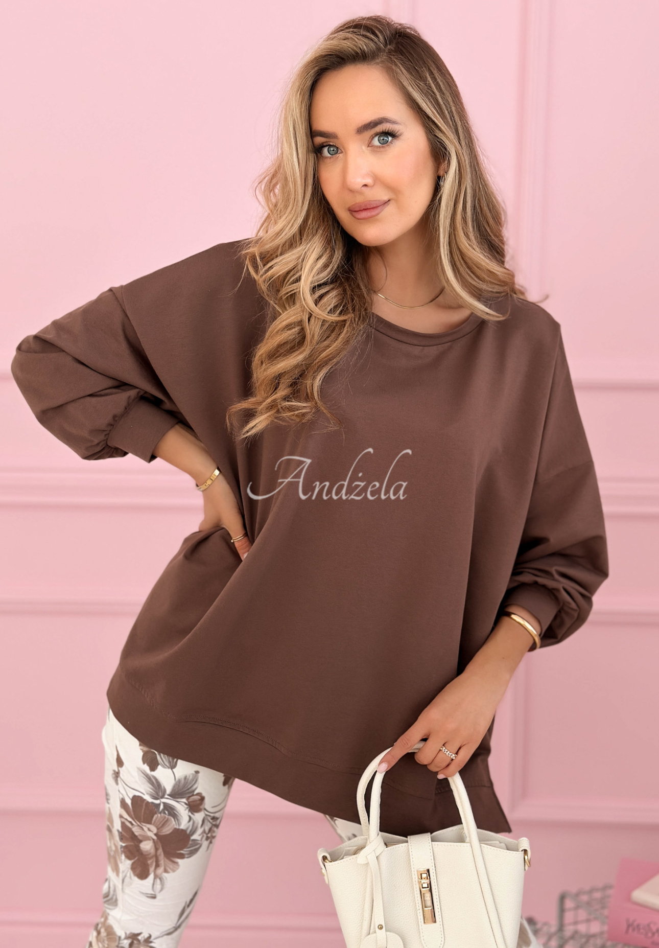 Mikina oversize Not The Same čokoládová