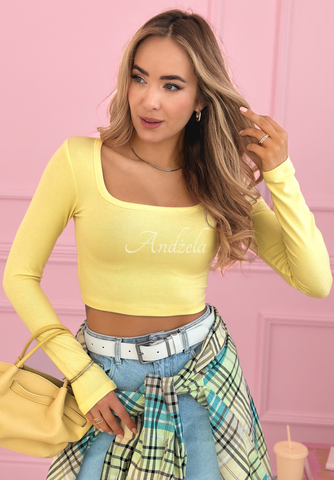 Krátká viskózová halenka se čtvercovým výstřihem Wasn’t Ready žlutá