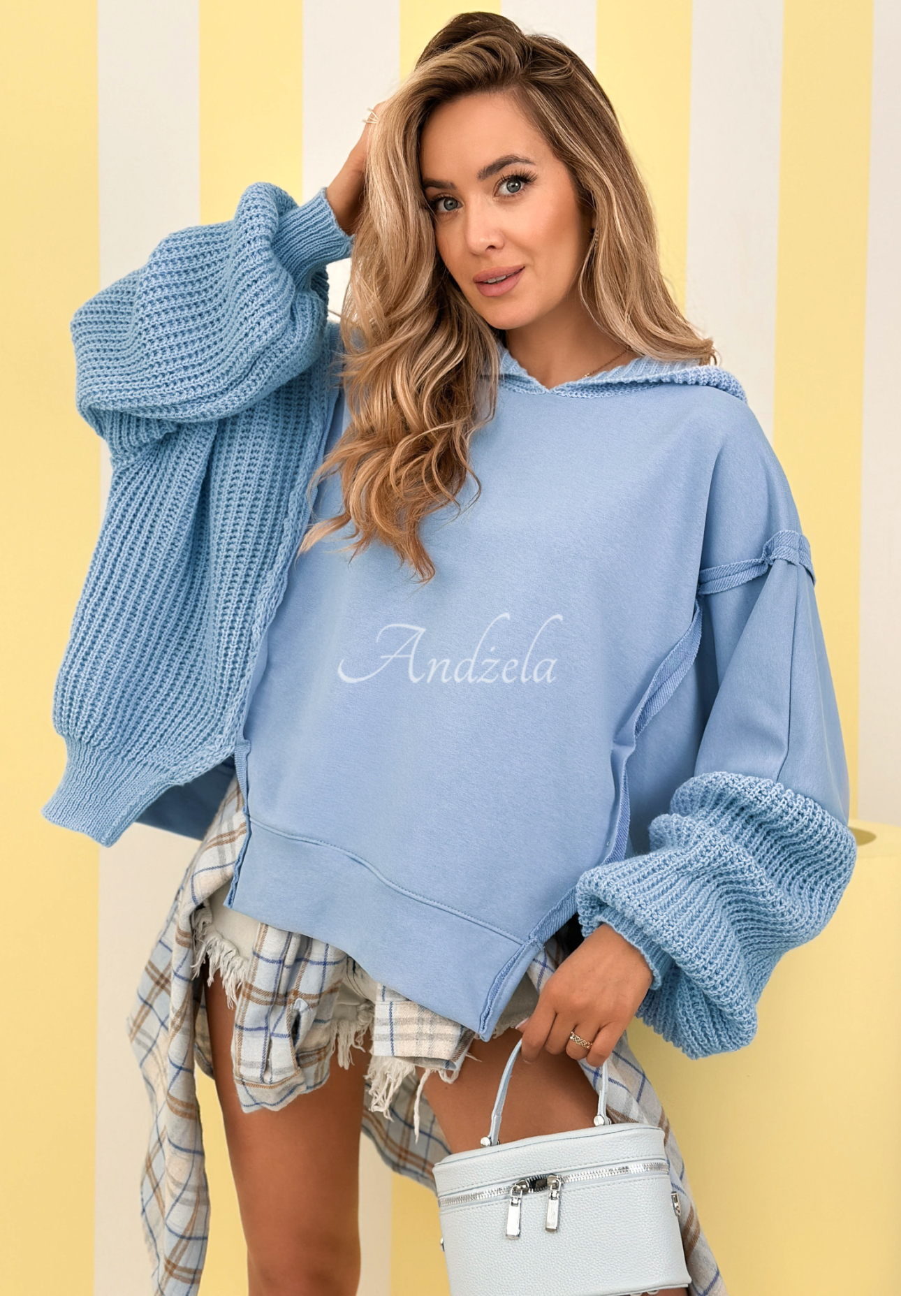 Bavlněná mikina s pletenou kapucí a rukávy Think About It modrá