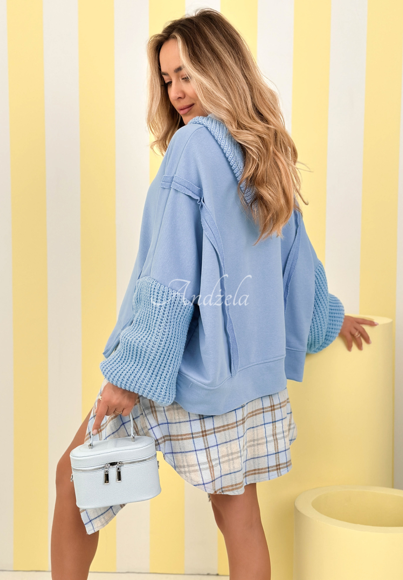 Bavlněná mikina s pletenou kapucí a rukávy Think About It modrá