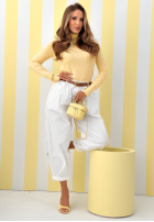 Svetr z golfem Try That Again žlutá