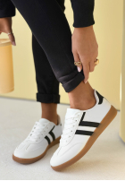 Tenisky Walking On Flowers bílé