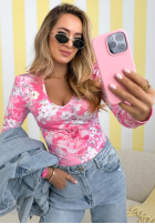 Kwiecista Halenka z dekoltem Camellia fuchsiová