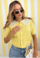 Sweterek z koronkowym kołnierzem Oh Sweet Lace blankytný