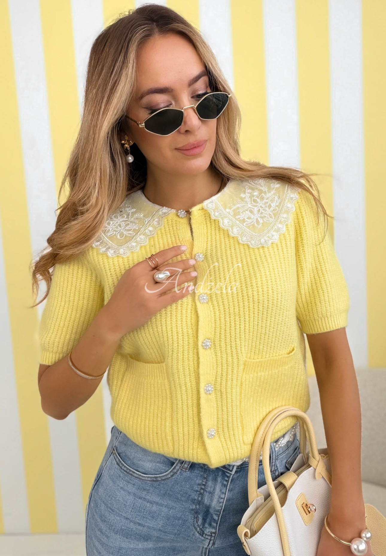 Svetřík s krajkovým límečkem Oh Sweet Lace žlutá