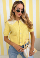 Sweterek z koronkowym kołnierzem Oh Sweet Lace blankytný