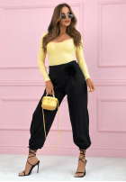 Eleganckie Kalhoty dresowe masełko z różą Blossom Symphony ecru