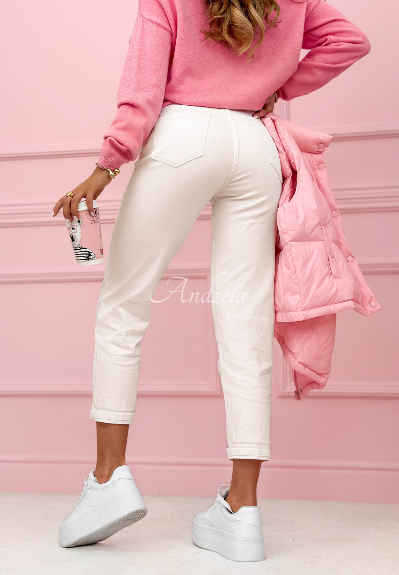 Kalhoty mom fit s páskem Little Moments ecru