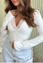 Halenka longsleeve z dekoltem i koronką Subtle Touch ecru