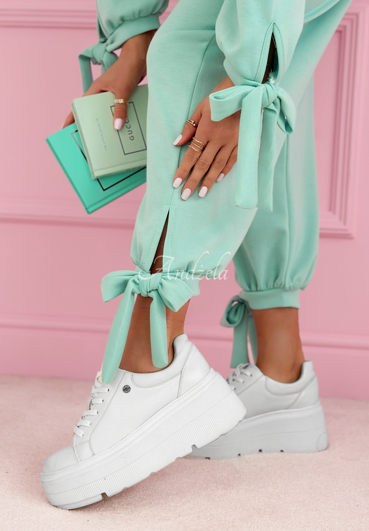 Viskózová tepláková souprava Peyton pistáciový