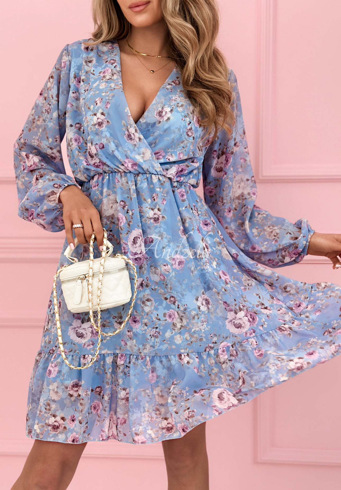 Květované šaty s volánky Betty blankytná