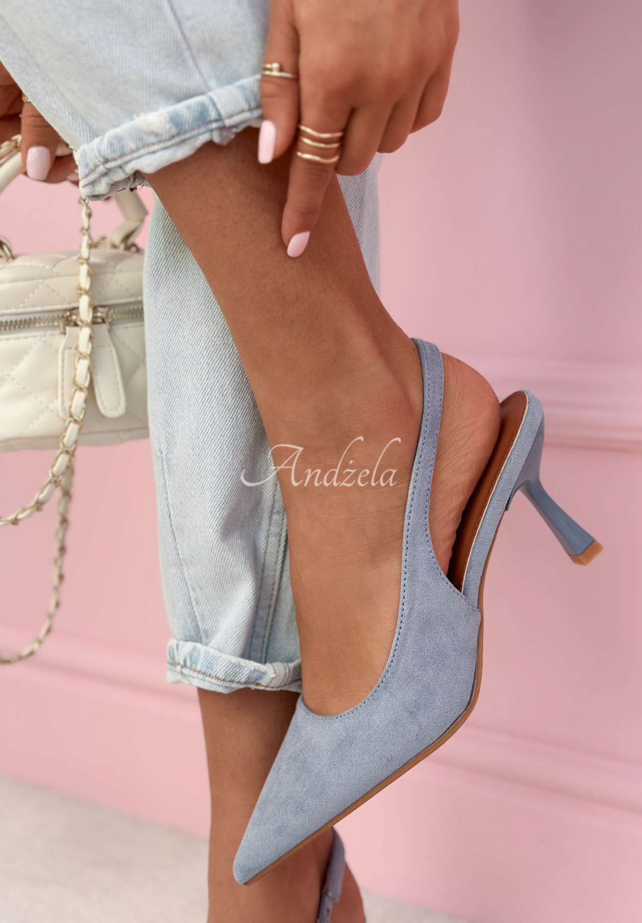 Semišové sandálky s páskem Noemi blankytné