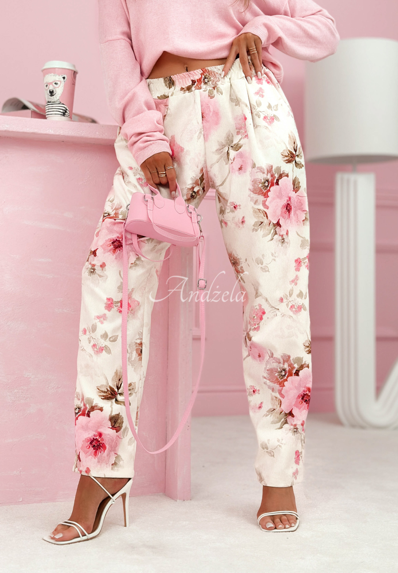 Manšestrové květované kalhoty z bavlny Florentine ecru