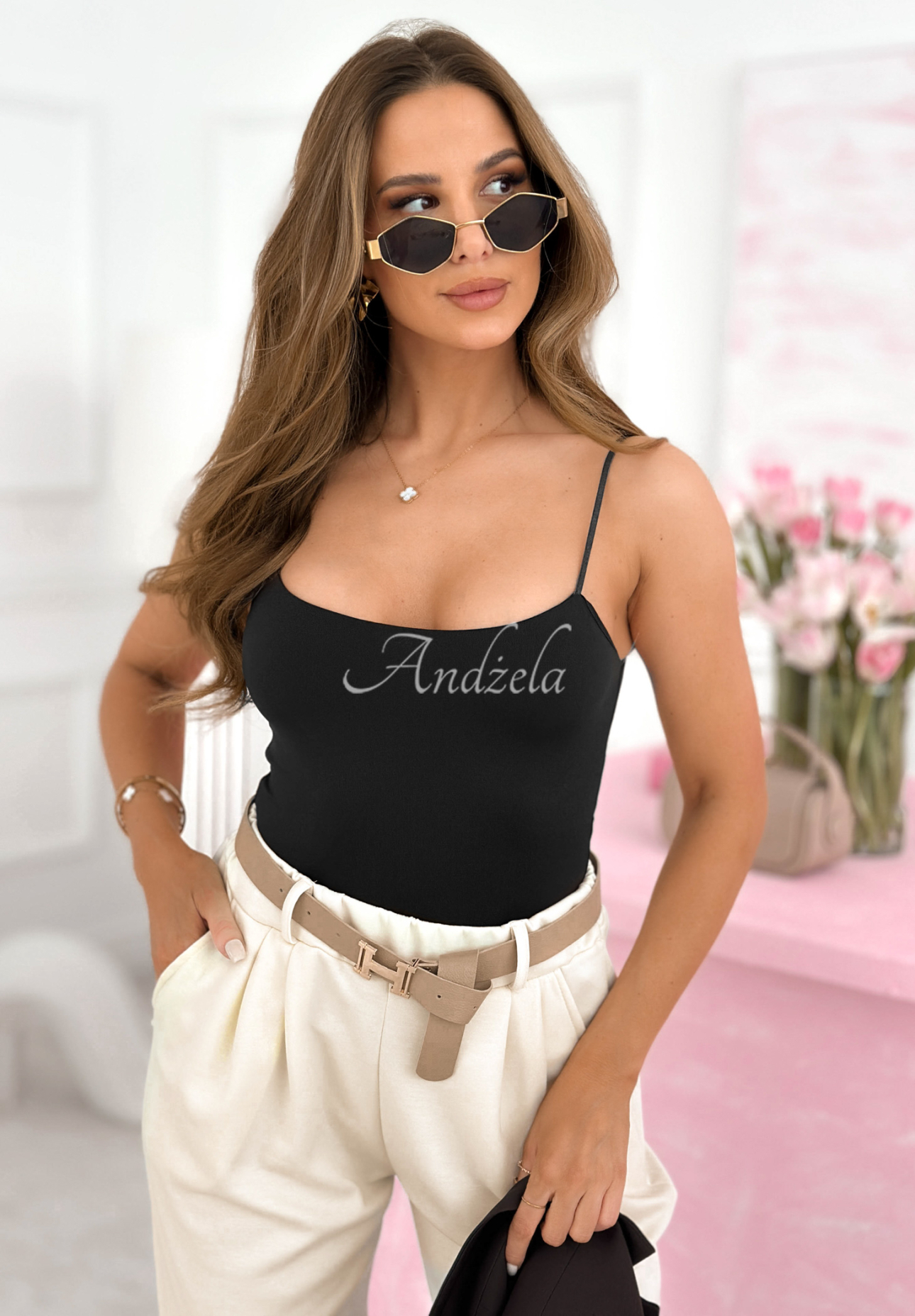 Top na ramínkách Adelle Černé