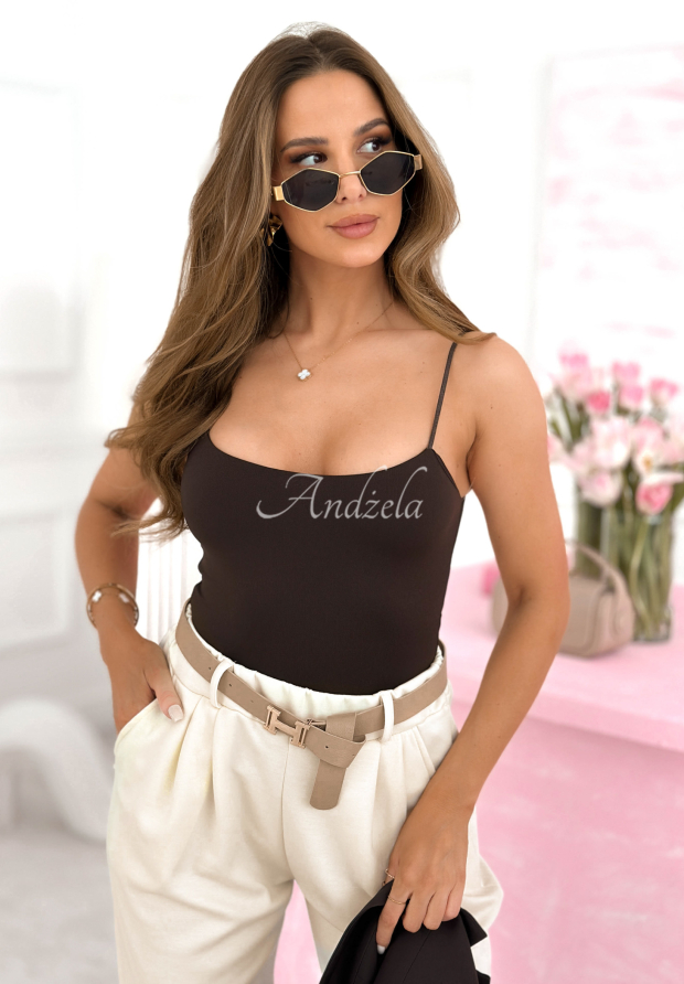 Top na ram&iacute;nk&aacute;ch Adelle čokol&aacute;dov&yacute;