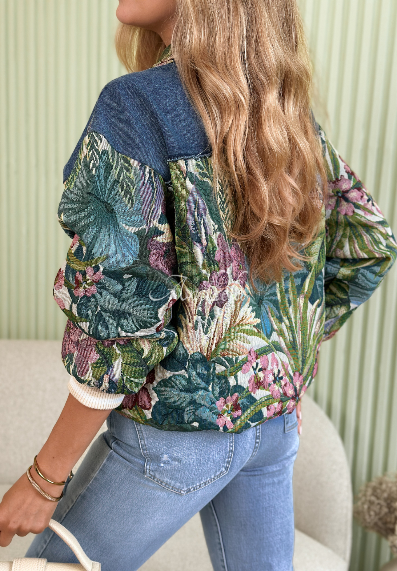 Džínová bunda s žakárovými vsadkami Leah modrá