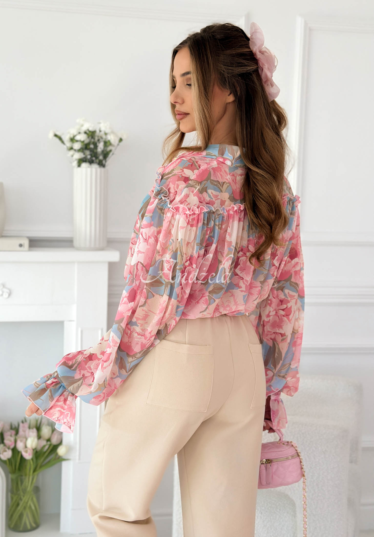 Viskózová květovaná košile s volánky Annette růžová