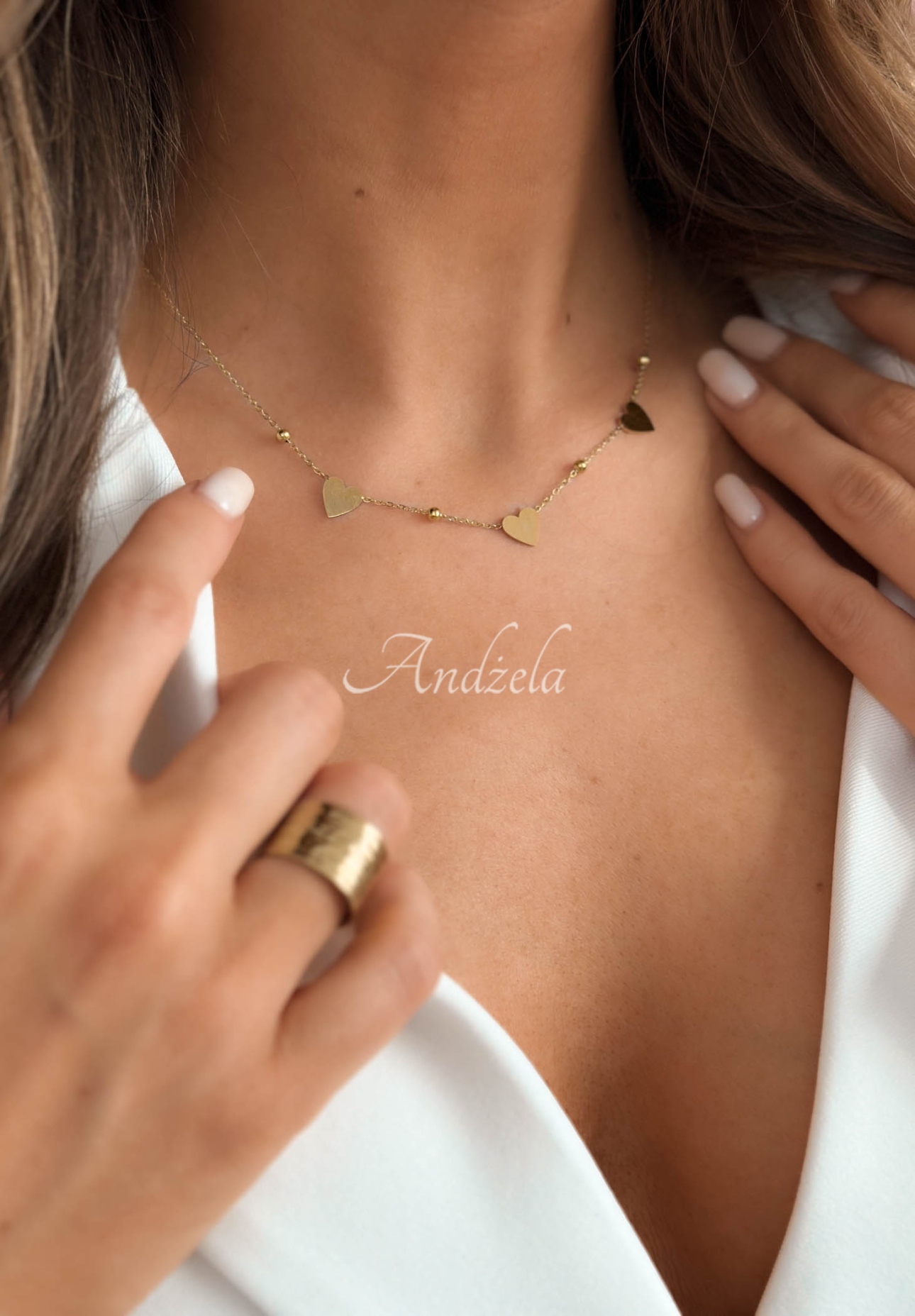 Náhrdelník se srdíčky Golden Heart zlatý