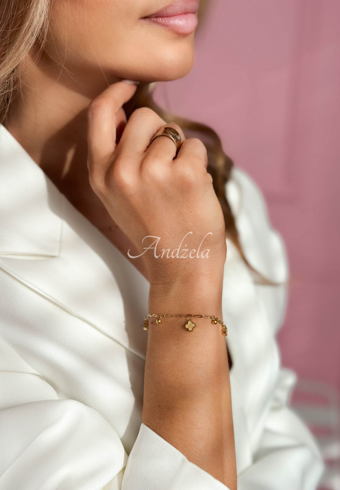 Náramek s jetelíčky Golden Clover zlatá