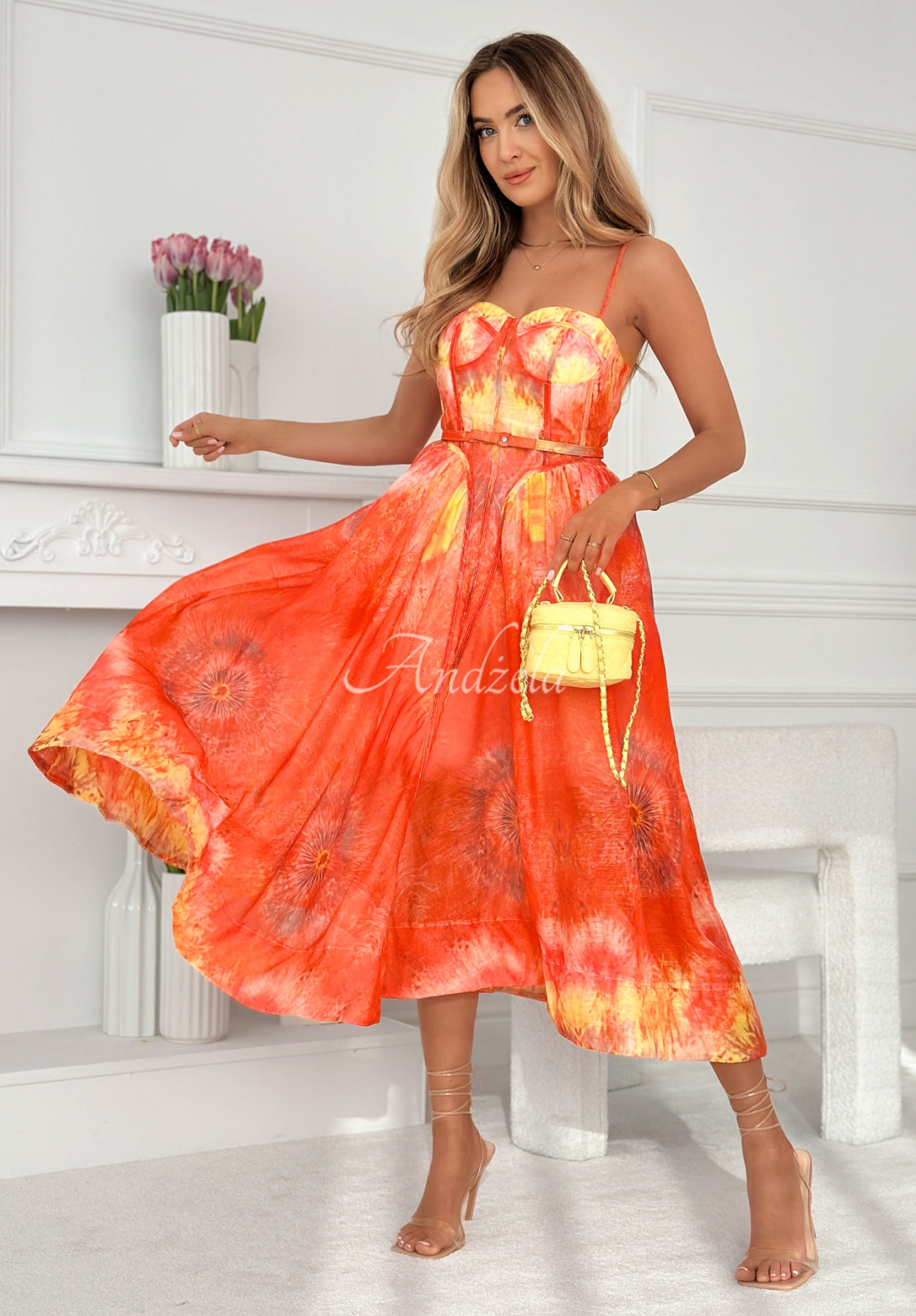 Korzetové midi šaty s lnem a viskózou Sonneta oranžová