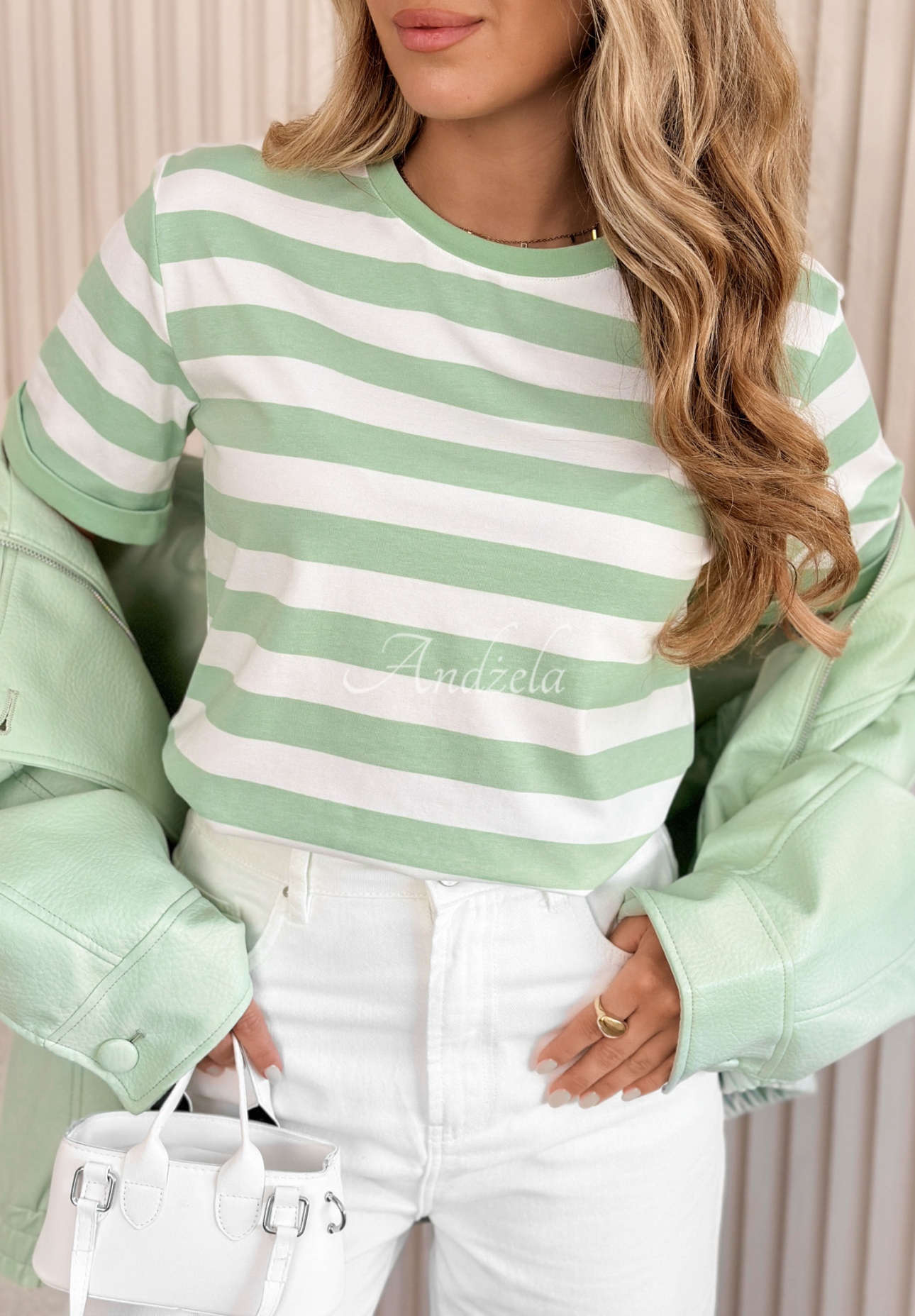 Bavlněné pruhované tričko Louise bílo-pistáciový