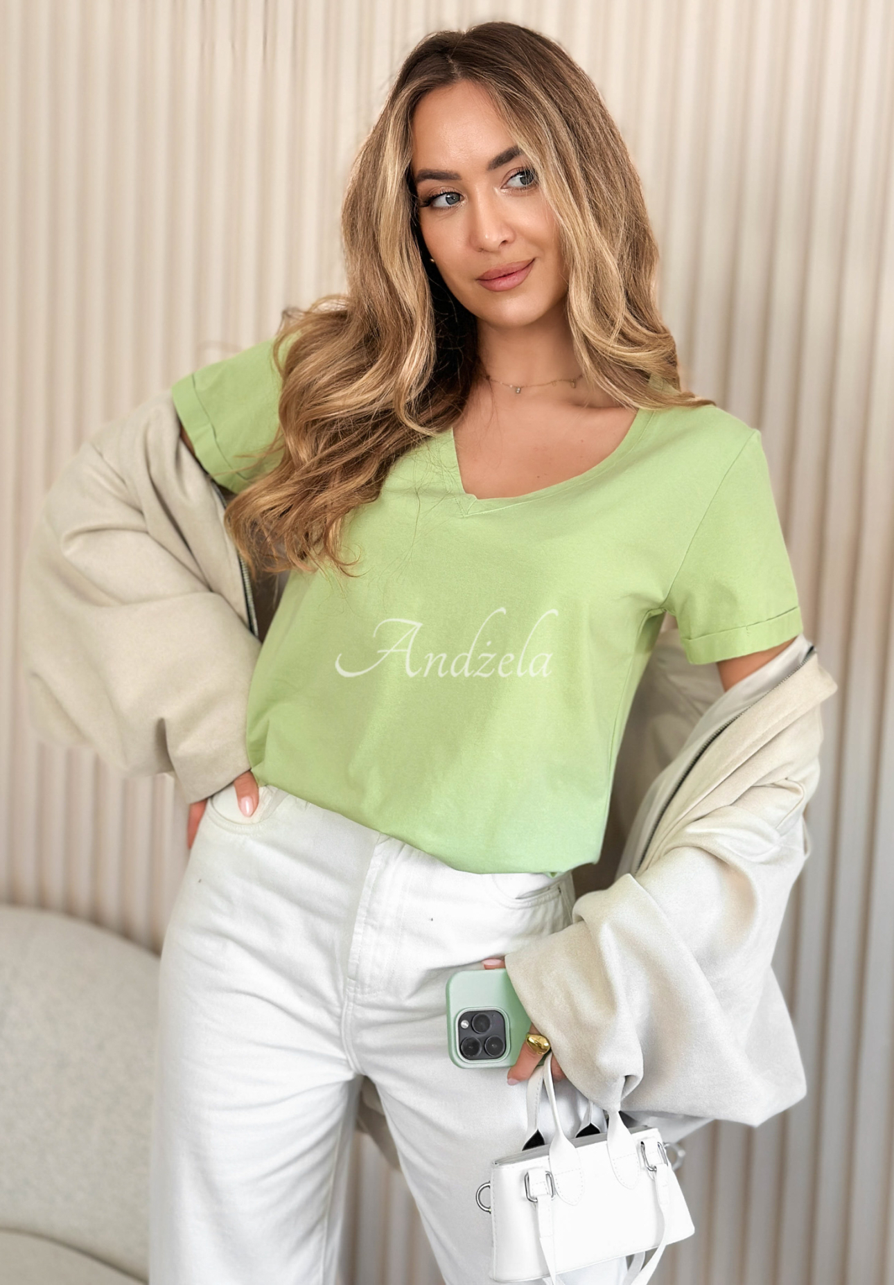 Bavlněné tričko s výstřihem Mariella pistáciový