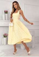 Rozkloszowana Šaty midi z kwadratowym dekoltem Aurelie pudrová růžová