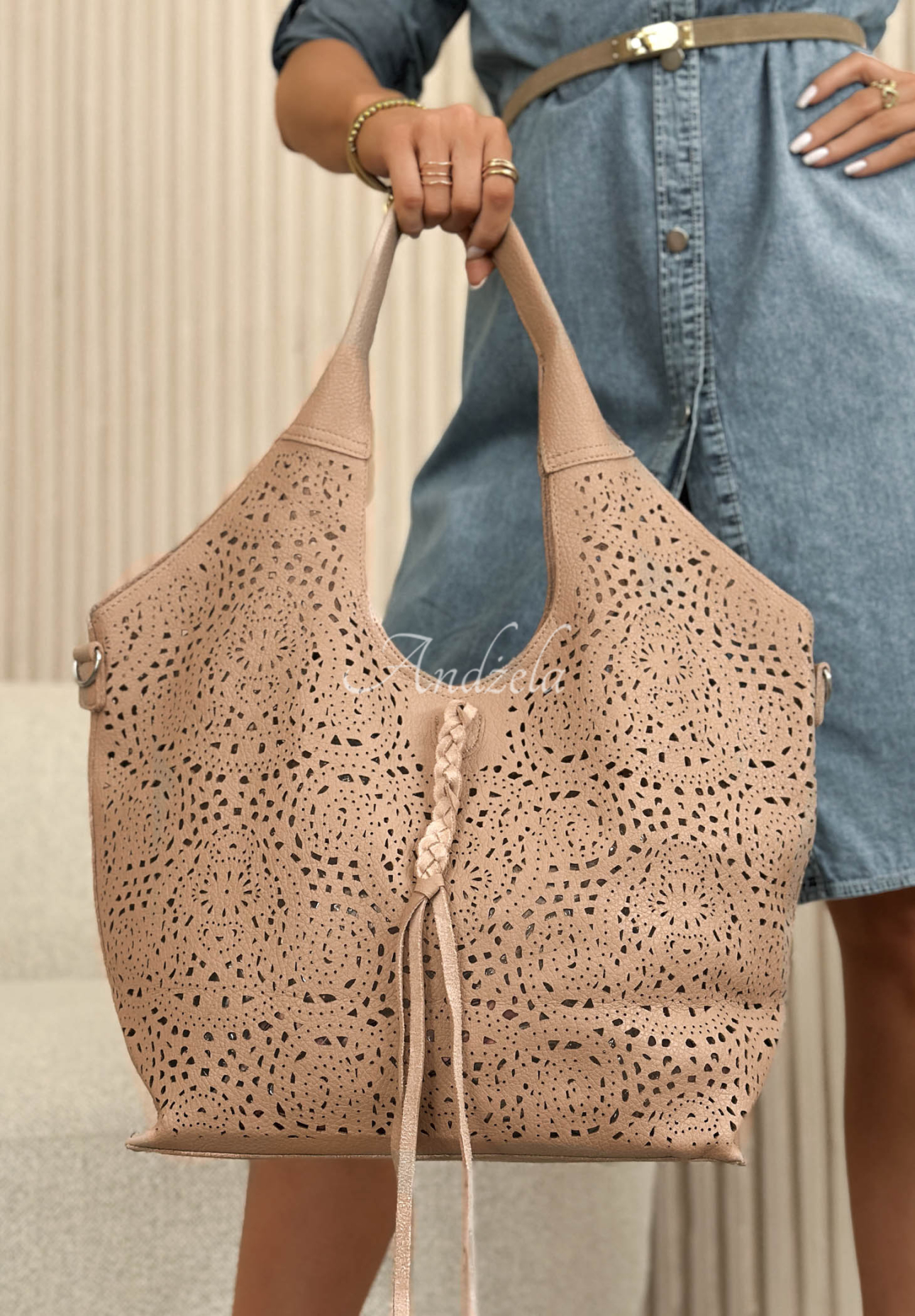 Kožená аžurová kabelka Muriel béžová