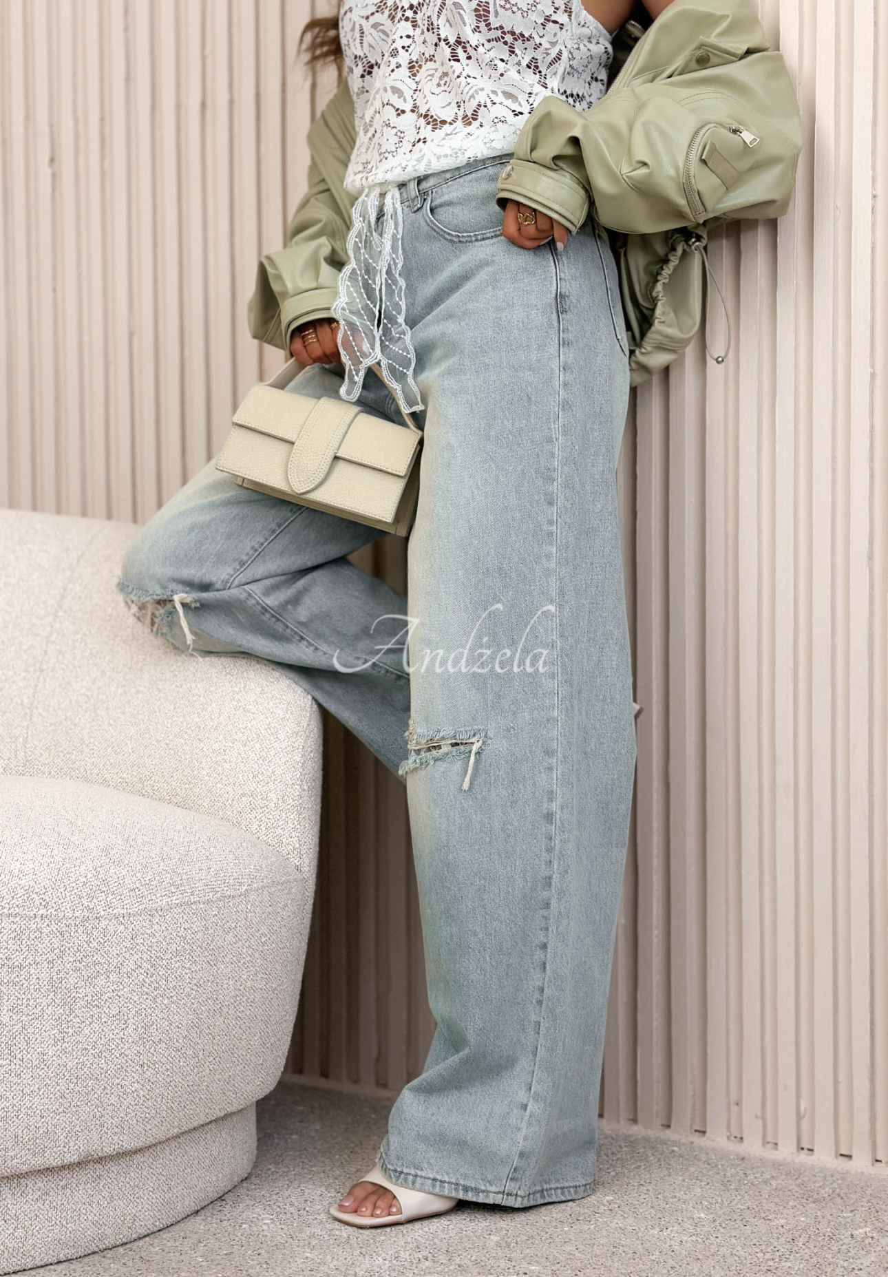 Džíny wide leg s krajkovým páskem Gabrielle světle modré