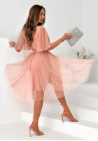 Tiulowa Šaty midi z paskiem Lace Vibes pudrová růžová