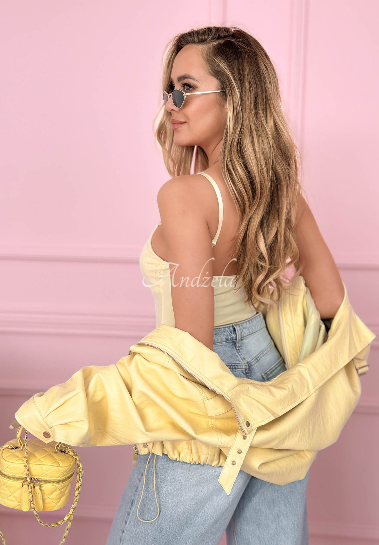 Korzetový top na ramínka Hello Beautiful žlutá