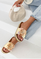 Žabky  z kwiatami na pasku Floriso béžové