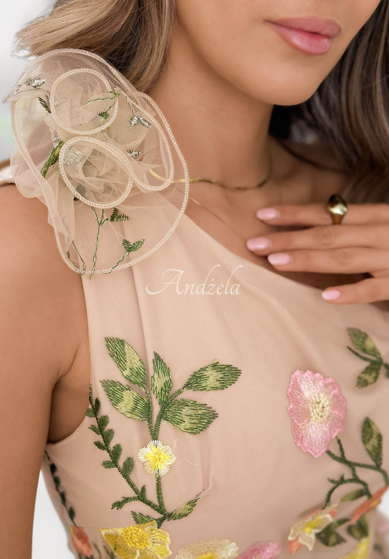 Tylové mini šaty s vyšívanými květy Grace Bloom béžová