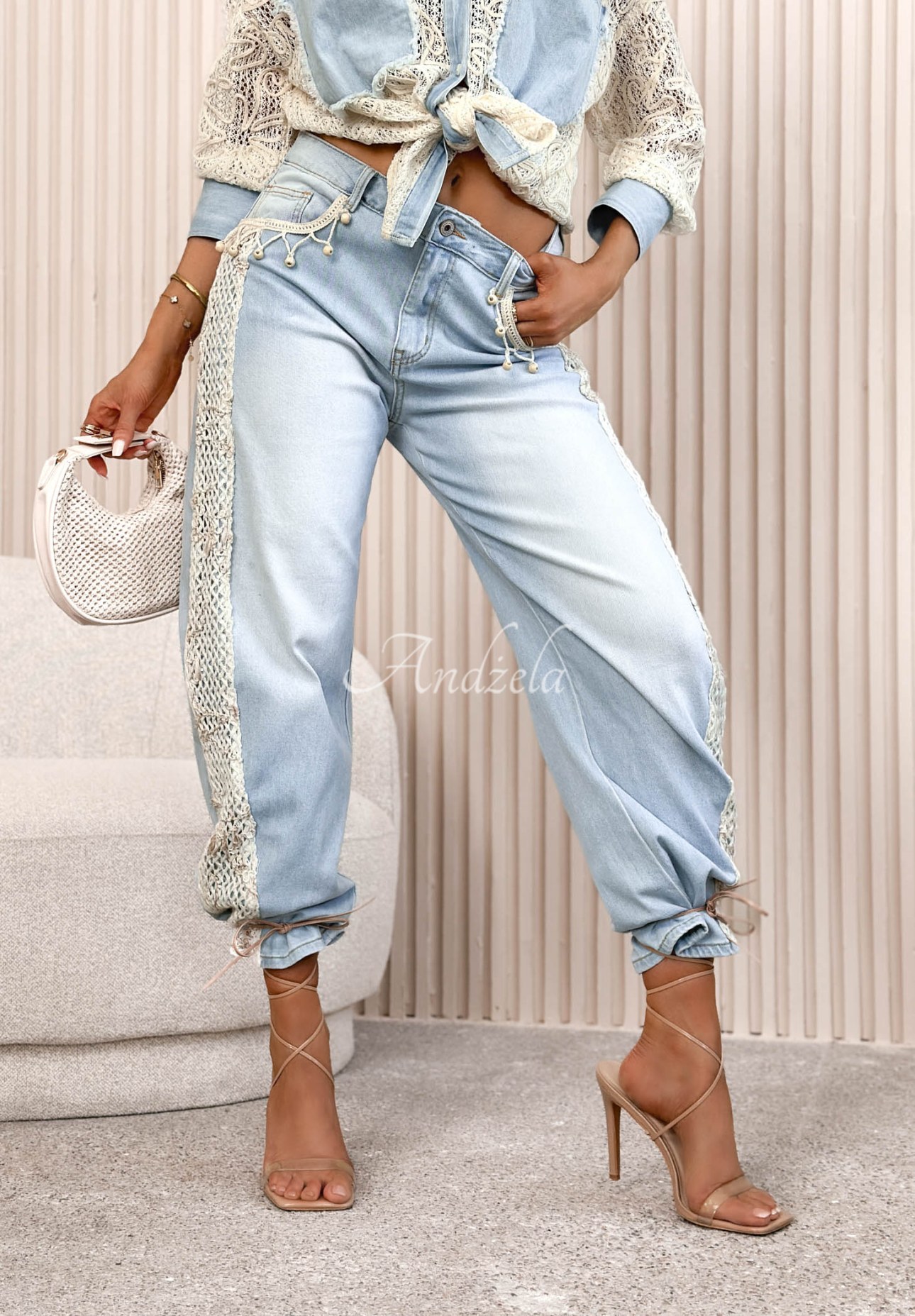 Džíny mom fit s krajkou Seaside Dream světle modré