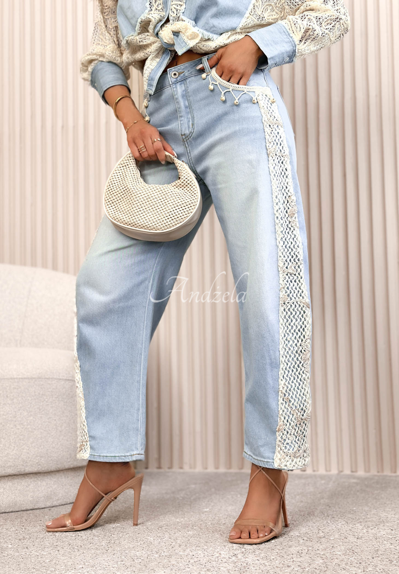 Džíny mom fit s krajkou Seaside Dream světle modré