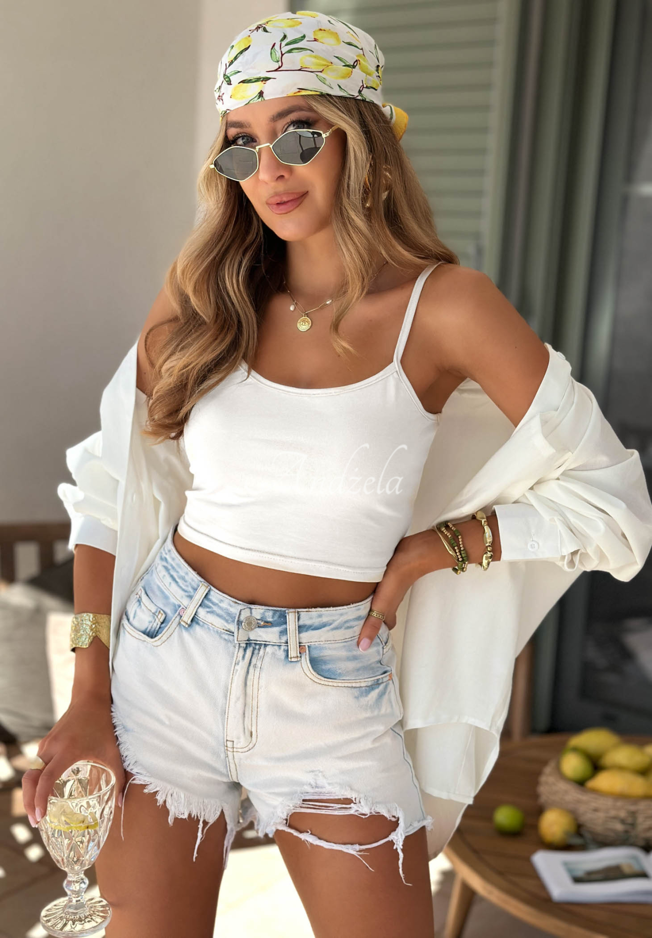 Krátký bavlněný top na ramínkách Viva Oliva Bílá