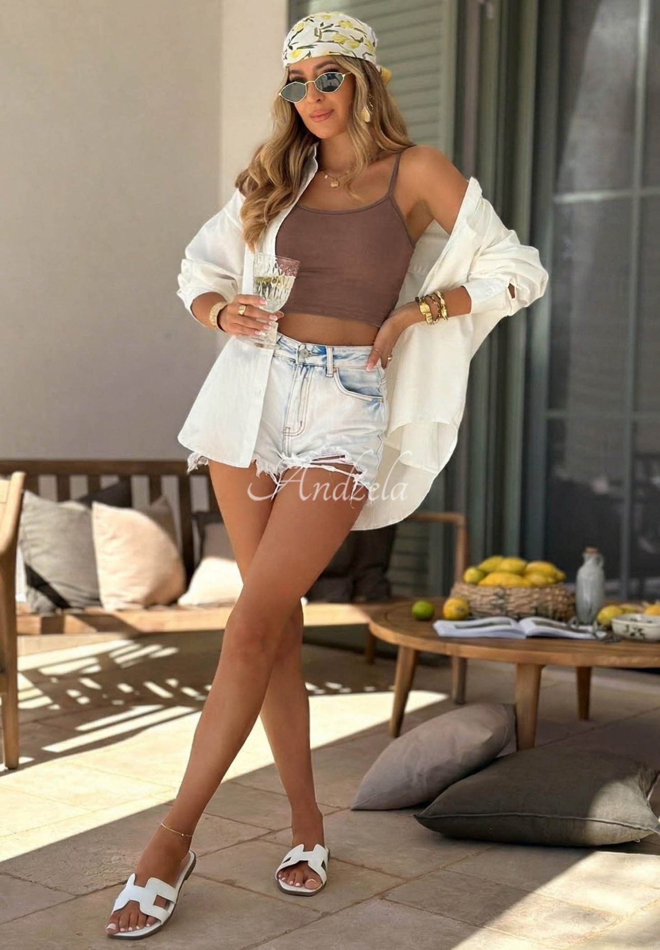 Krátký bavlněný top na ramínkách Viva Oliva čokoládový