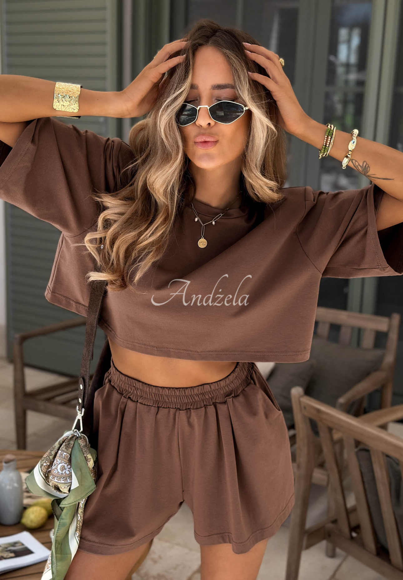 Krátké bavlněné šortky Viva Oliva čokoládové