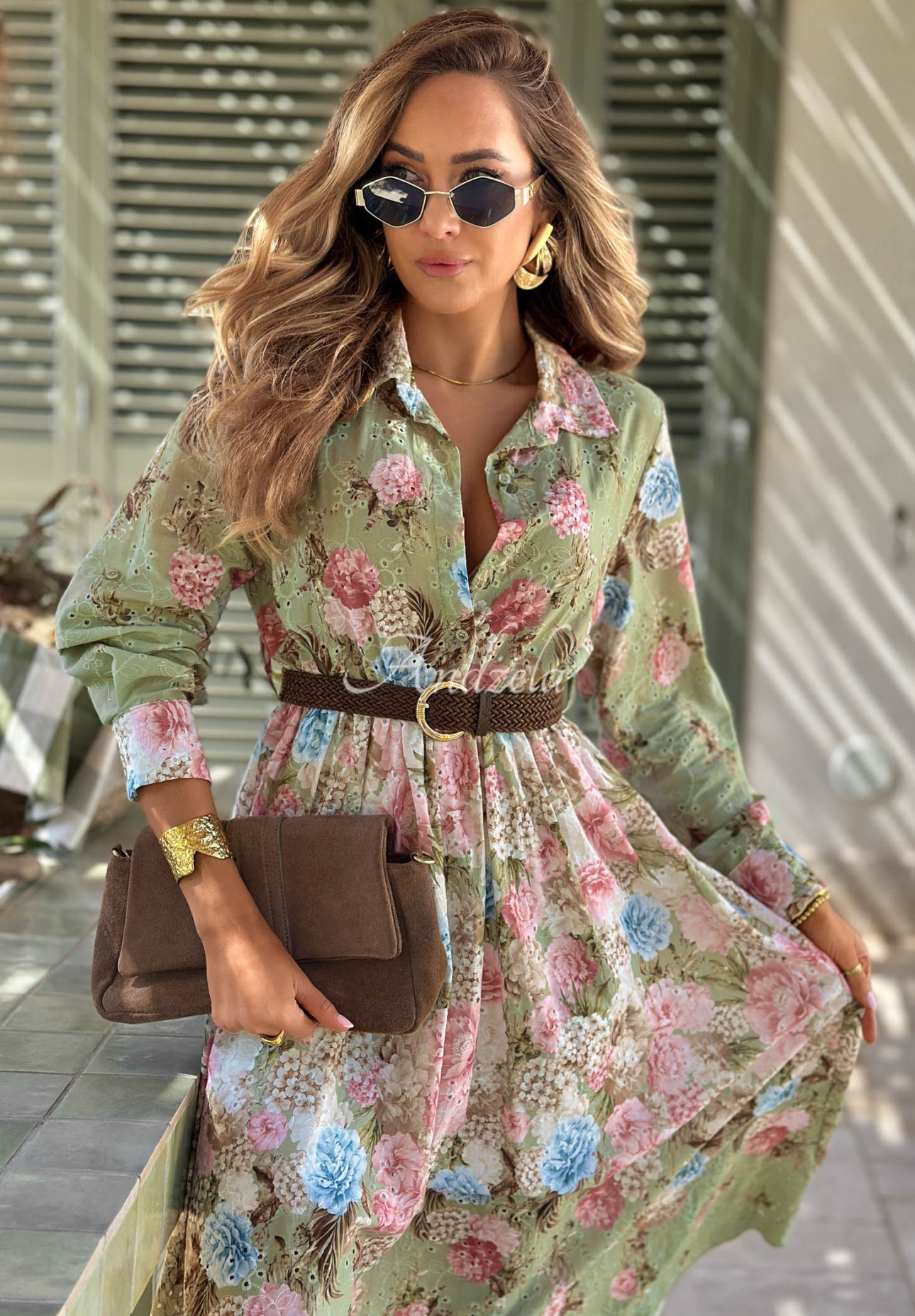 Ažurové bavlněné midi šaty s květinovým vzorem Floribella khaki