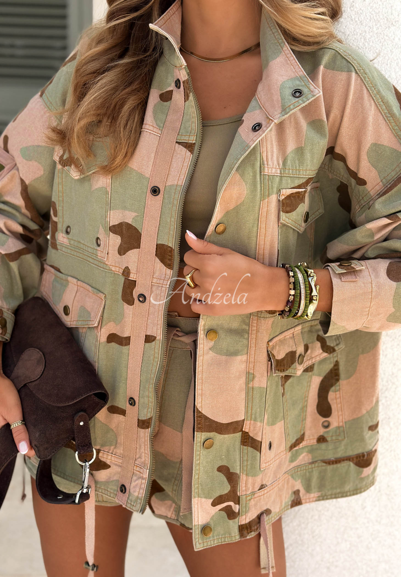 Bavlněná maskáčová bunda s kapsami City Alley khaki